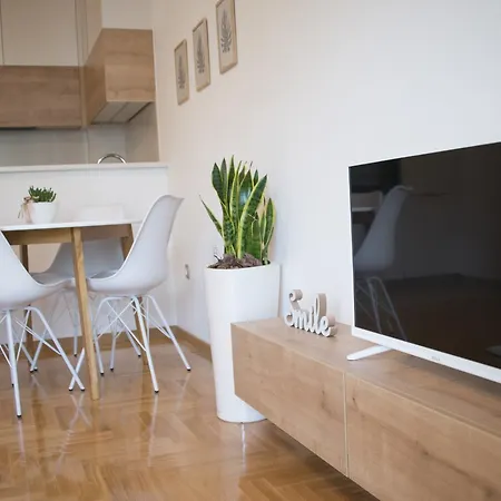 Apartman Astoria 公寓 *